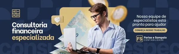 Banner horizontal azul marinho com detalhes geométricos em azul escuro e dourado. Apresenta um homem de óculos trabalhando em um laptop cercado por notas de dinheiro e moedas douradas. O texto principal é 'Consultoria financeira especializada' e 'Nossa equipe de especialistas está pronta para ajudar'. Inclui o logo 'FS Farias e Sampaio CONTABILIDADE'.