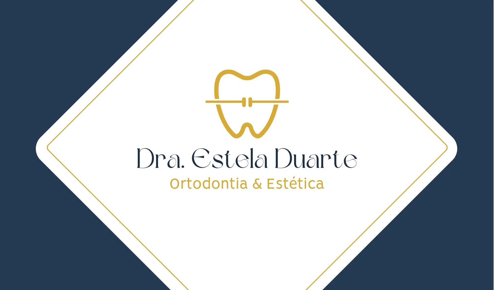 Cartão de visita digital para consultório odontológico e de estética, com fundo azul marinho e um losango branco central com borda dourada. No centro, um logo estilizado de dente com aparelho ortodôntico, o nome 'Dra. Estela Duarte' e a especialidade 'Ortodontia & Estética'.